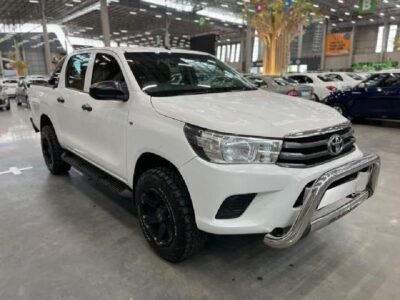 2016 Toyota Hilux 2.8 Double Cab SRX Raider