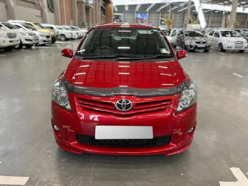 2012 Toyota Auris TRD