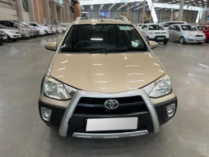 2016 Toyota Etios Cross 1.5