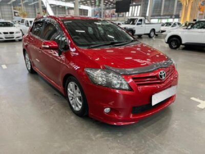 2012 Toyota Auris TRD