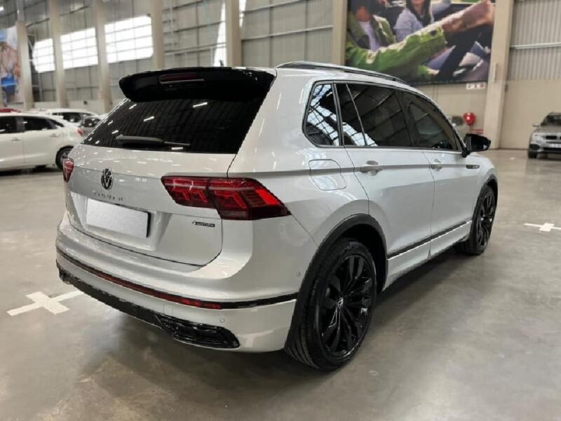 2021 Volkswagen Tiguan 2.0TSI R-Line