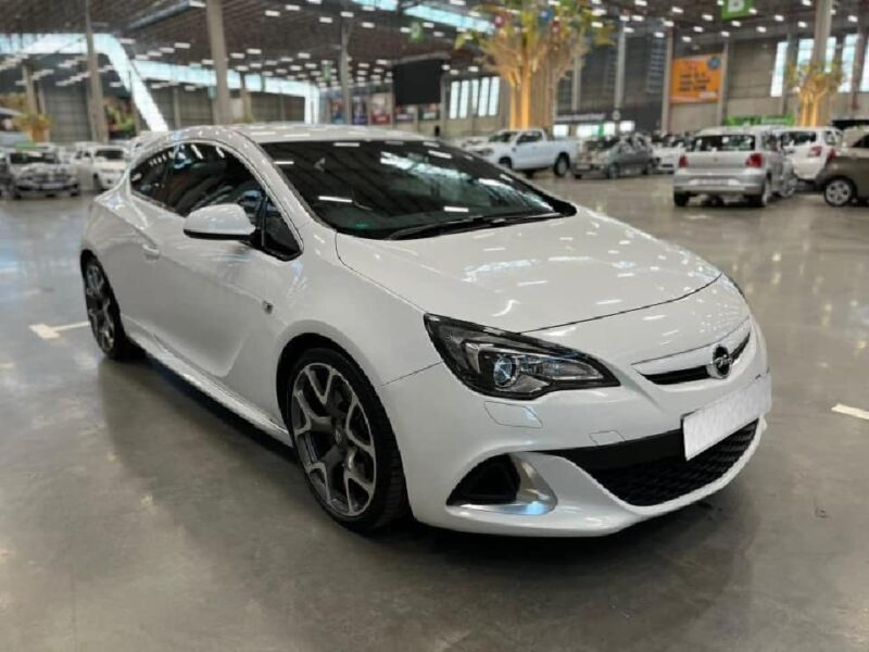 2015 Opel Astra OPC 2.0 Turbo