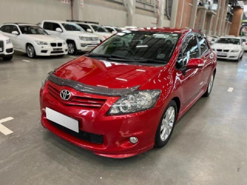 2012 Toyota Auris TRD