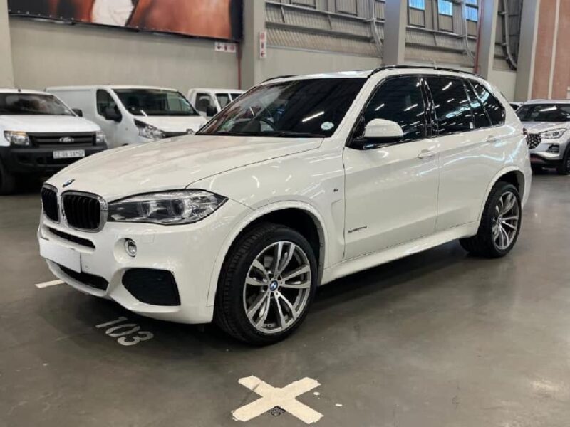 2016 BMW X5 xDrive30d M-Sport Auto (F15). With its xDrive30d