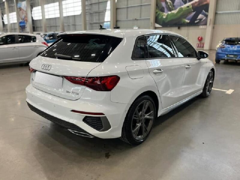 2021 Audi A3 Sportback 35 TFSI S Line