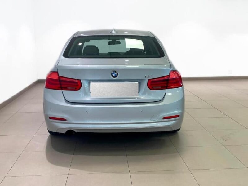 2015 BMW 3 Series 318i Auto