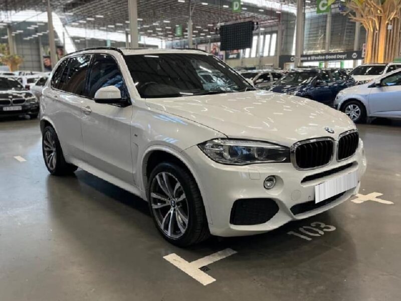 2016 BMW X5 xDrive30d M-Sport Auto (F15). With its xDrive30d