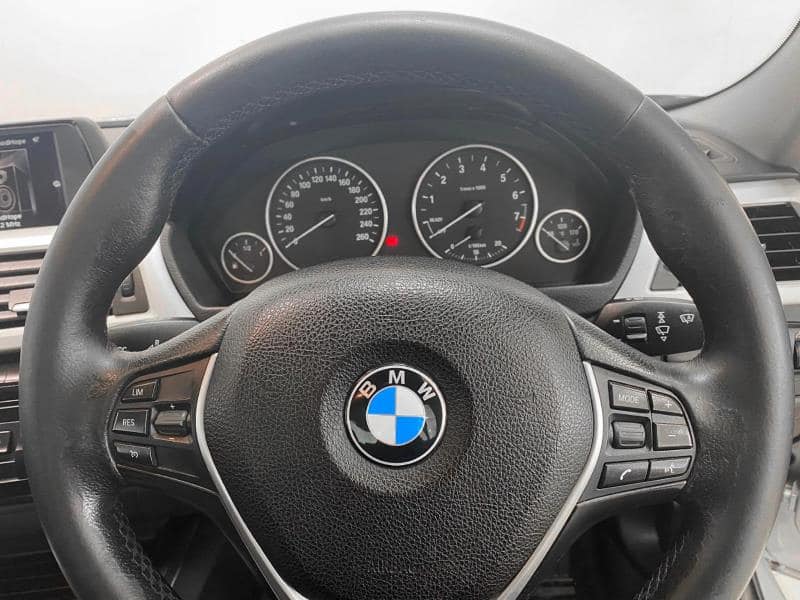 2015 BMW 3 Series 318i Auto