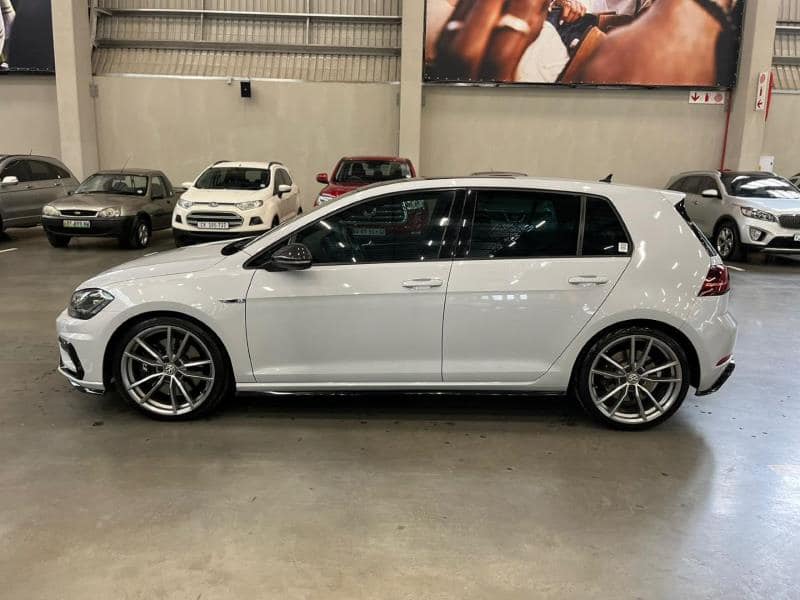 The 2018 VW Golf VII 2.0 TSI R DSG