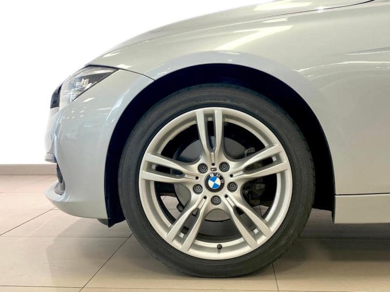 2015 BMW 3 Series 318i Auto